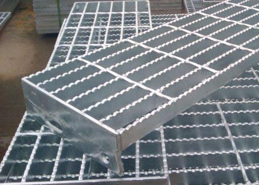 Supply, fabrication and installation of GRATINGS (CS and SS)